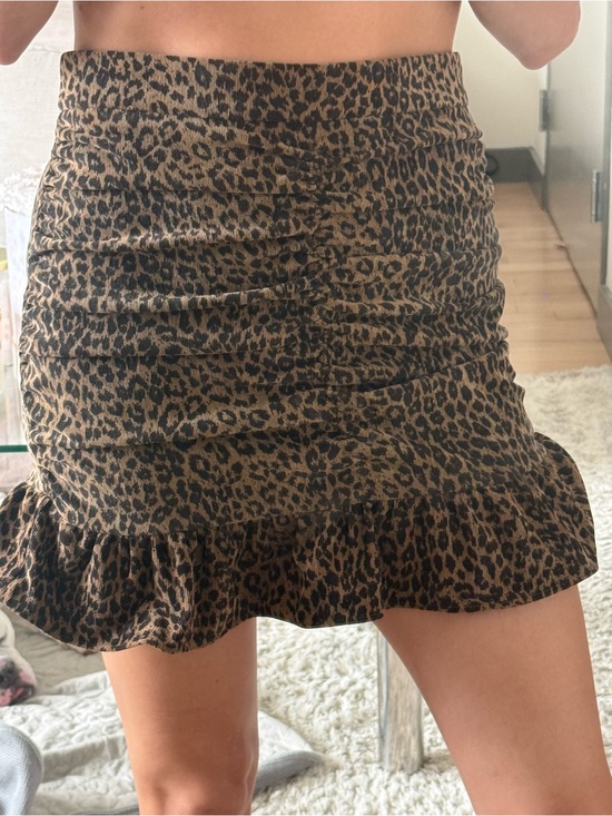 Zara Dresses & Skirts - Zara Leopard Print Ruffle-Hem Mini Skirt - Brown/Black